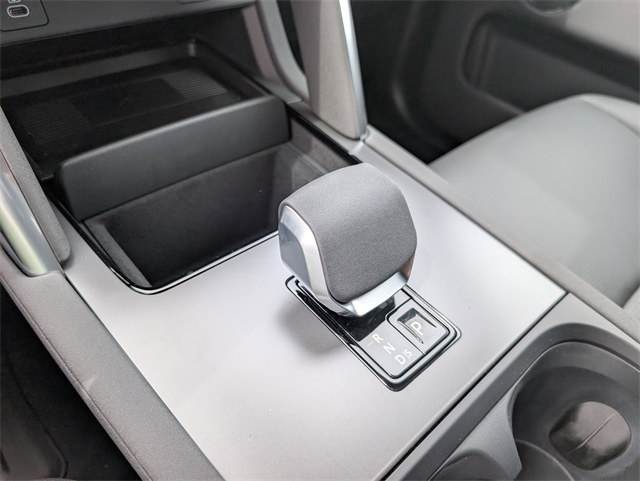 2025 Land Rover Discovery Sport SE photo 12