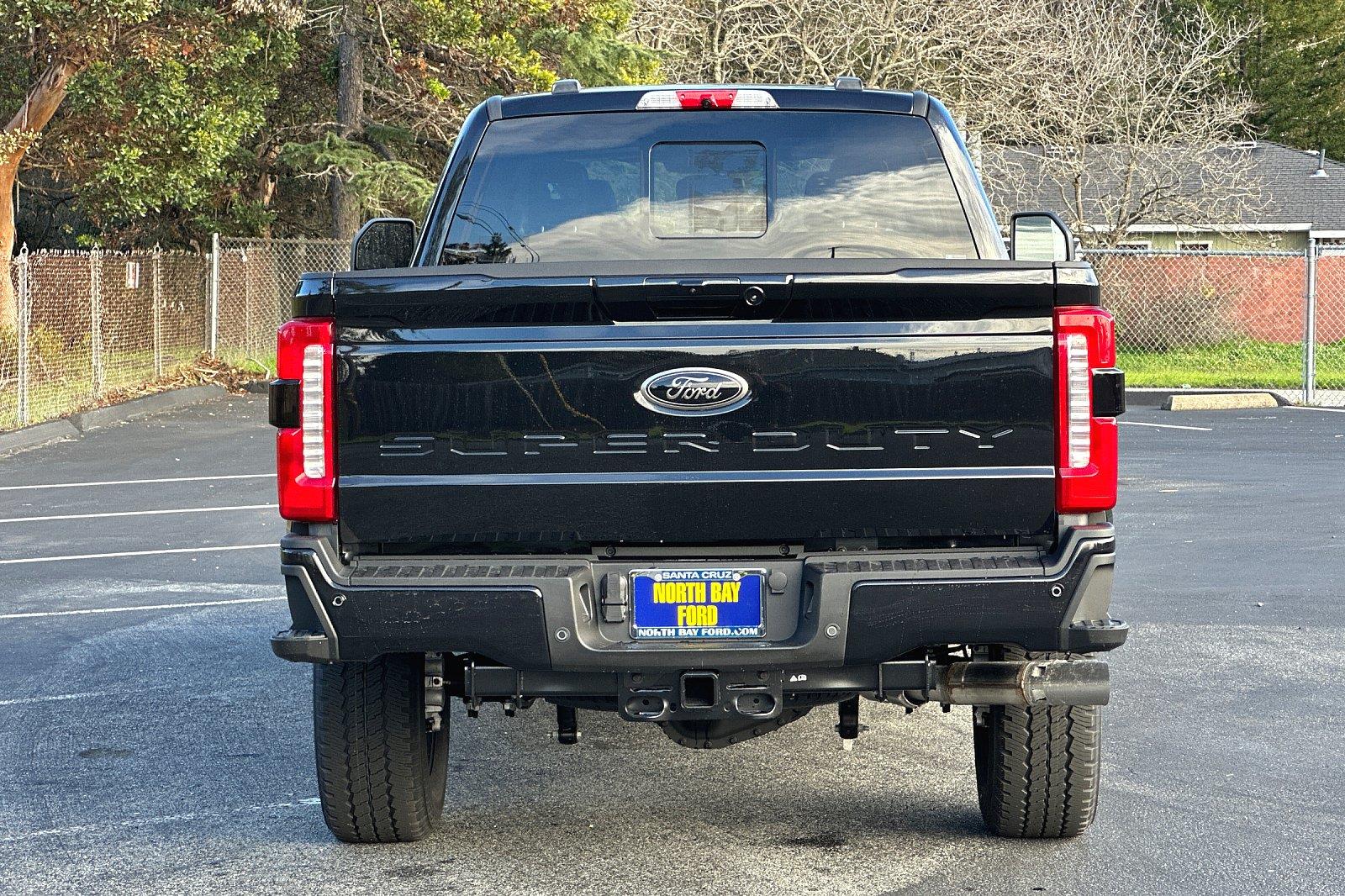 2024 Ford F-350 Lariat photo 4