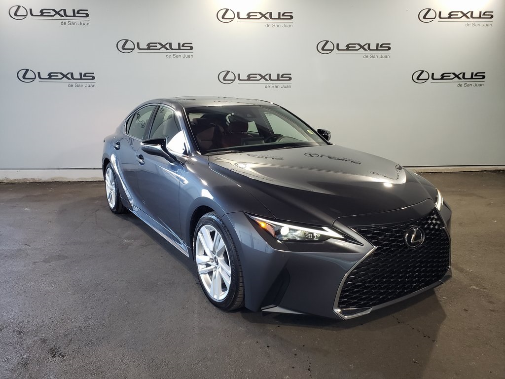 2025 Lexus IS 300 photo 3
