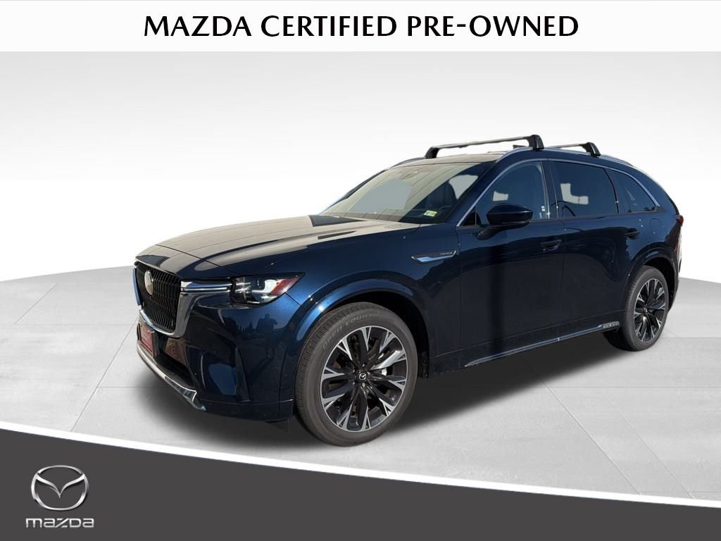 2025 Mazda CX-90 Premium Package's photo