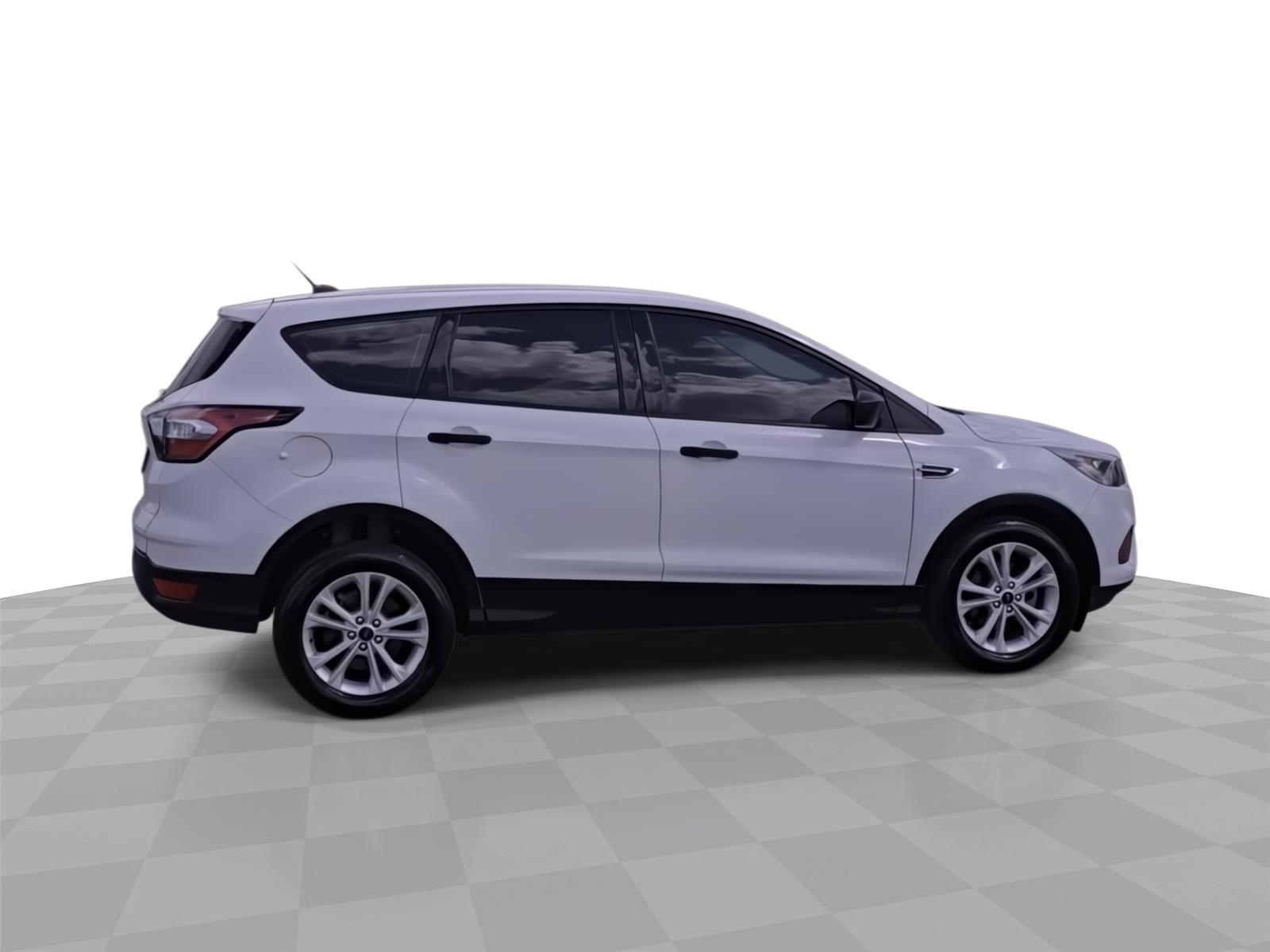 2018 Ford Escape S photo 8