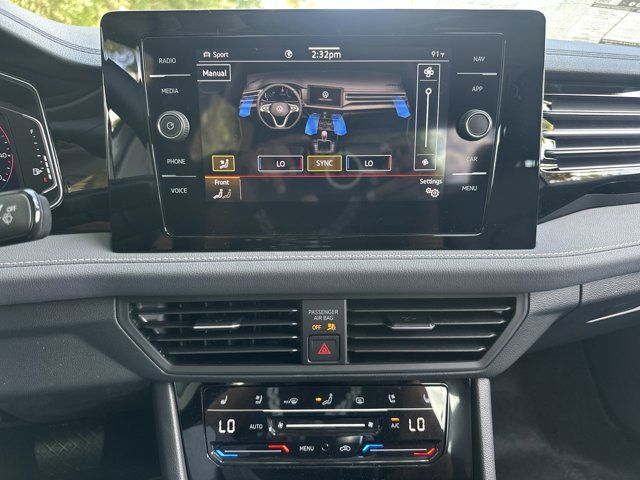 2025 Volkswagen Jetta 1.5T SEL photo 10