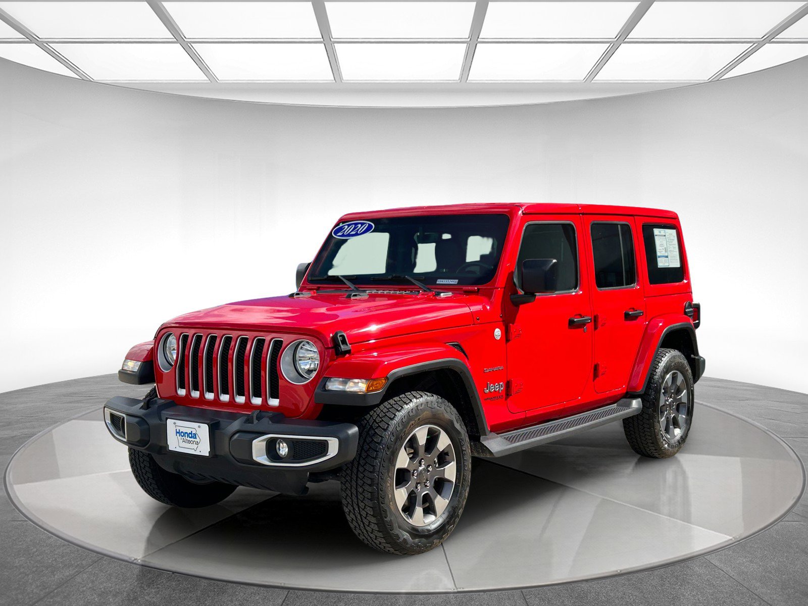 2020 Jeep Wrangler Unlimited Sahara photo 3