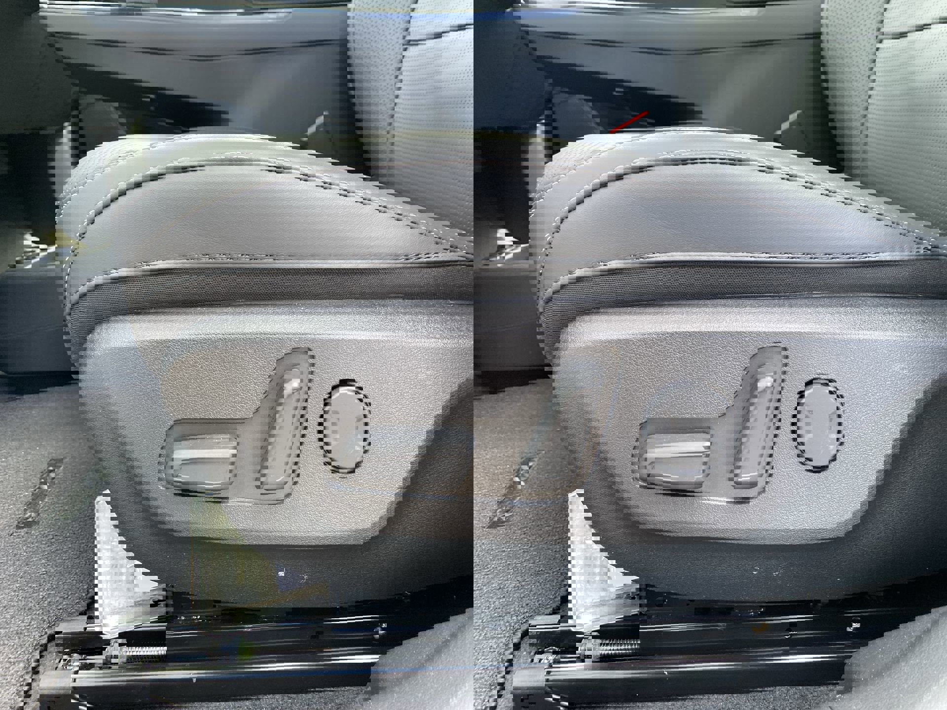 2025 Kia EV6 Wind photo 16