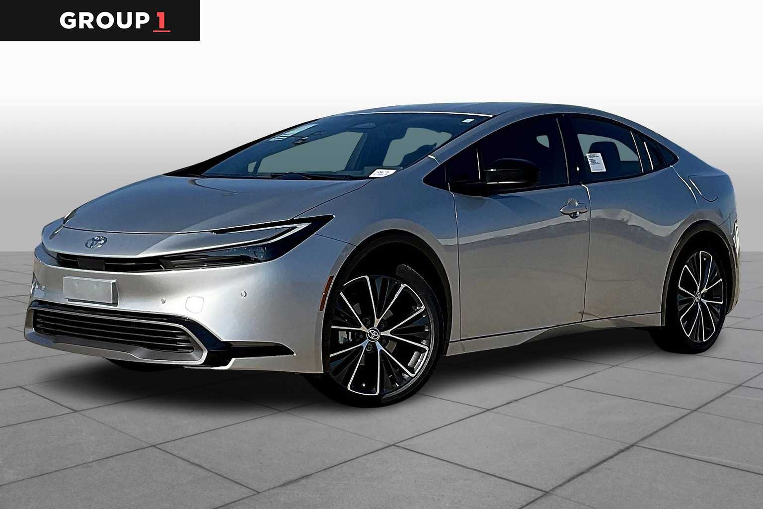 2026 Toyota Prius XLE photo 2