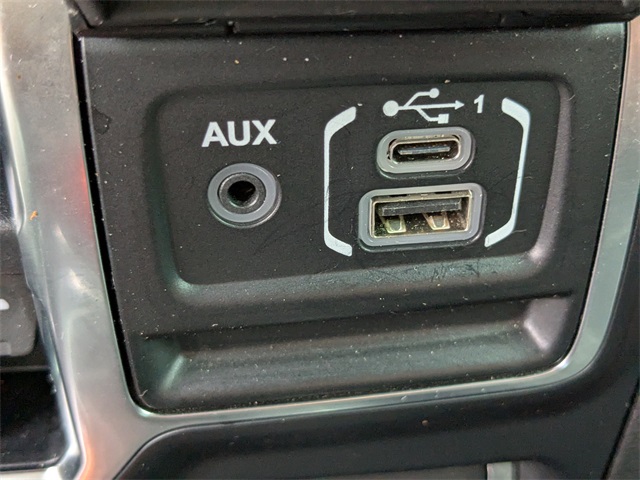 2020 Jeep Gladiator Overland photo 18