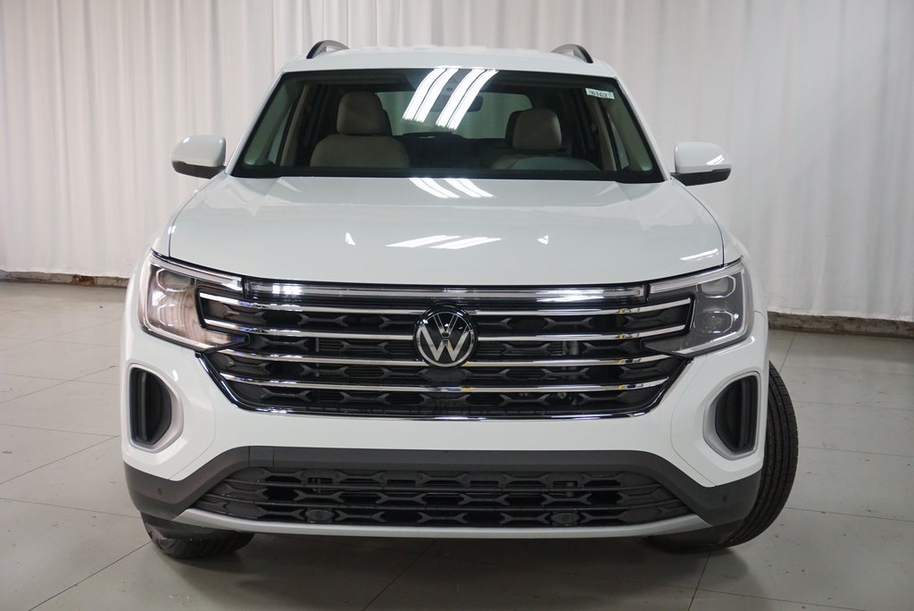 2025 Volkswagen Atlas SE Technology photo 5
