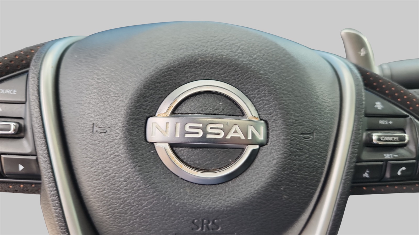 2023 Nissan Maxima SR photo 28