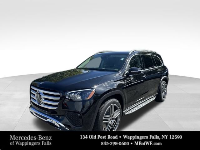 2026 Mercedes-Benz GLS Base's photo