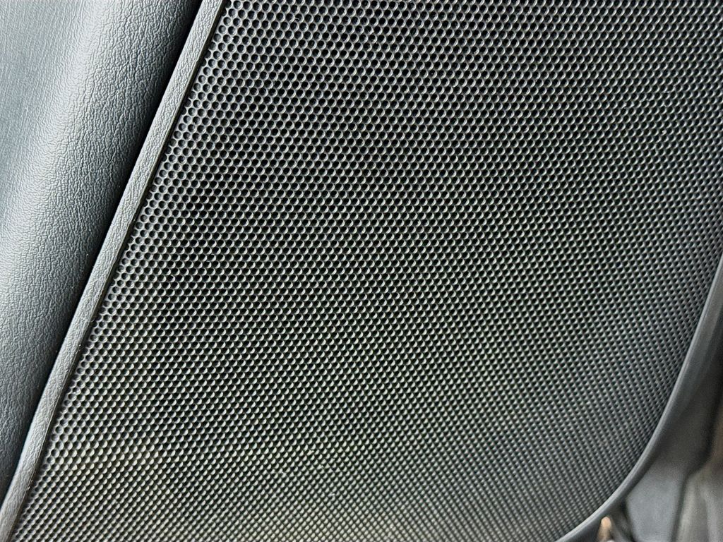 2015 Infiniti QX80 photo 18