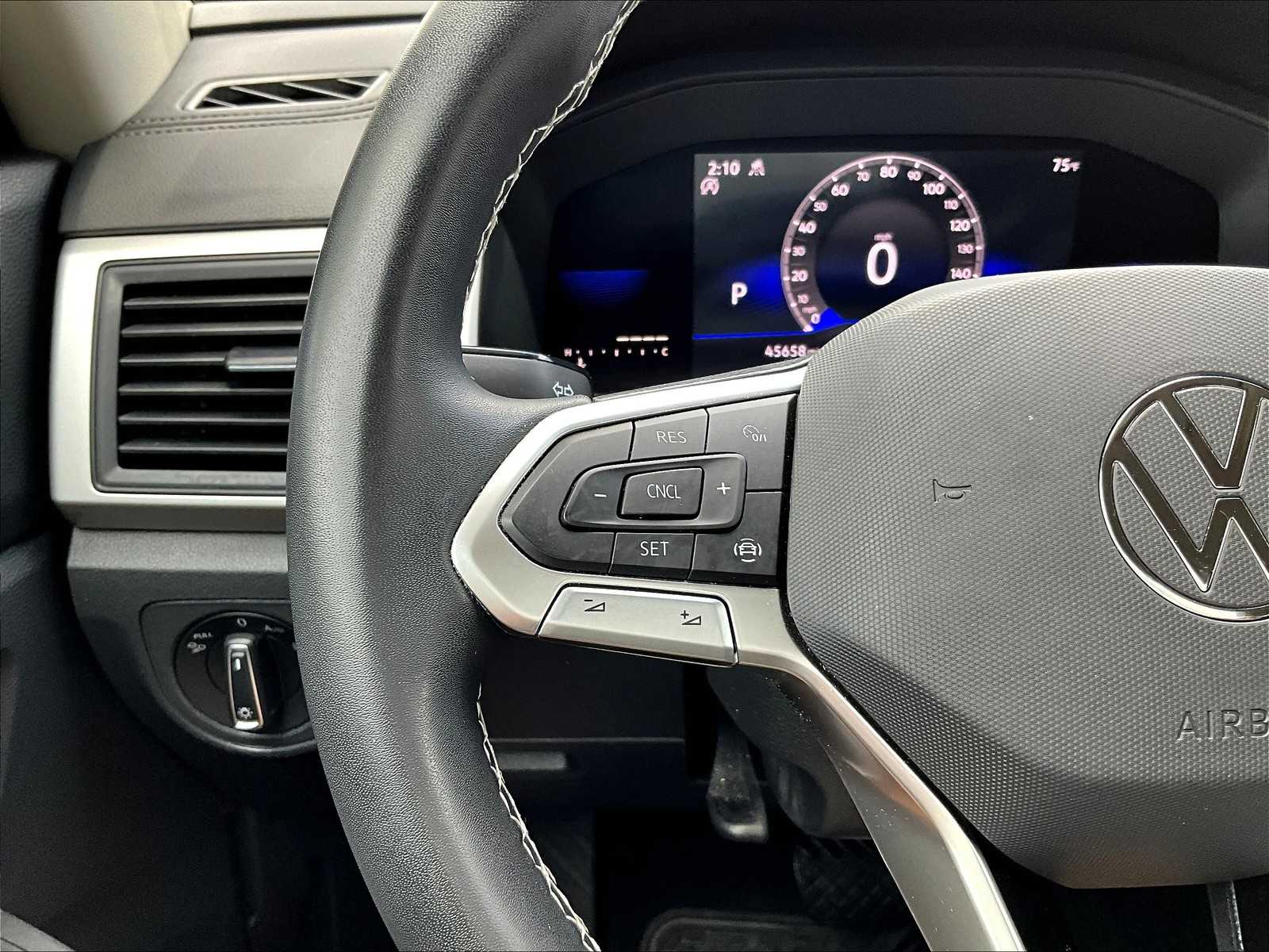 2022 Volkswagen Atlas SE photo 21