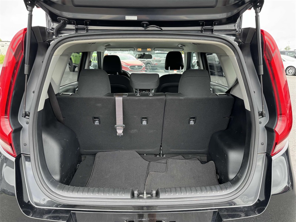 2021 Kia Soul LX photo 25