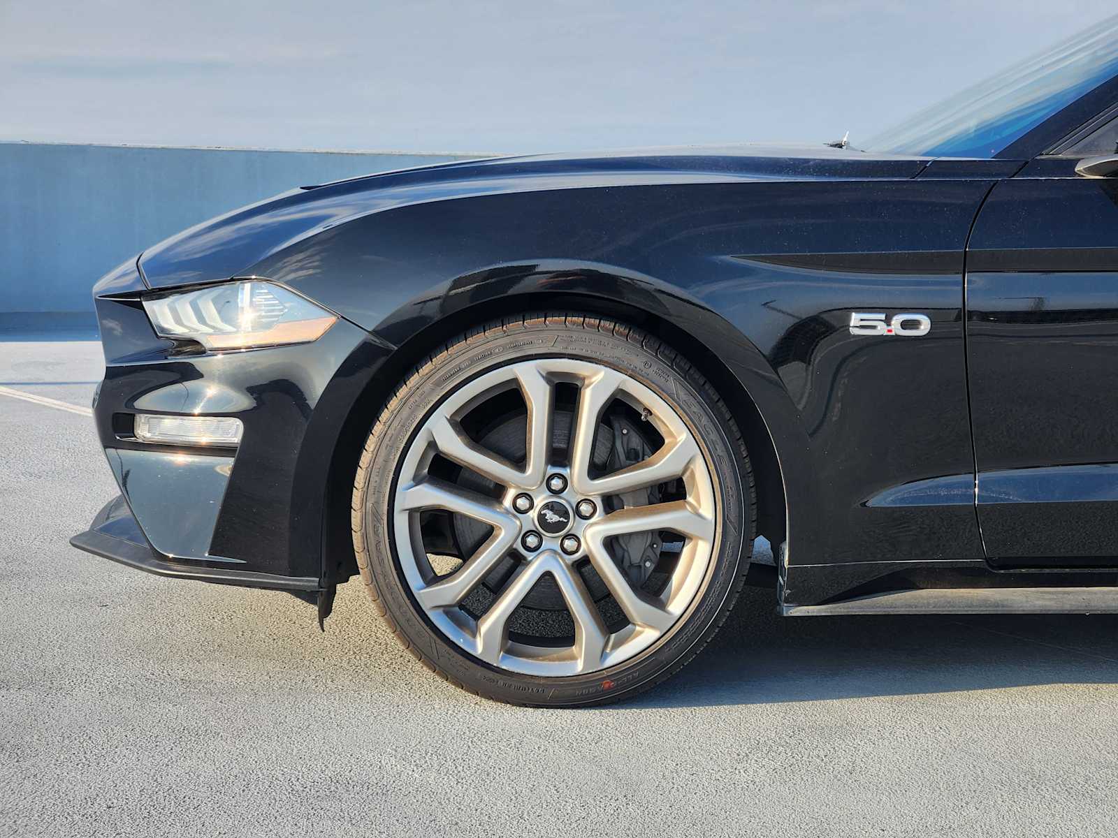 2023 Ford Mustang GT Premium photo 9