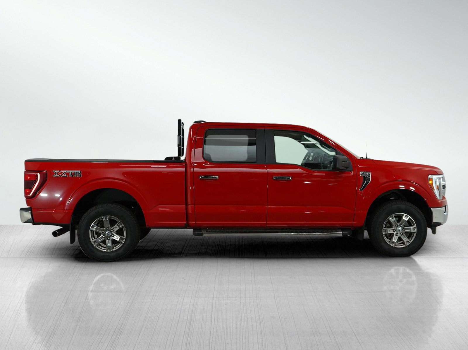 2022 Ford F-150 XLT photo 6