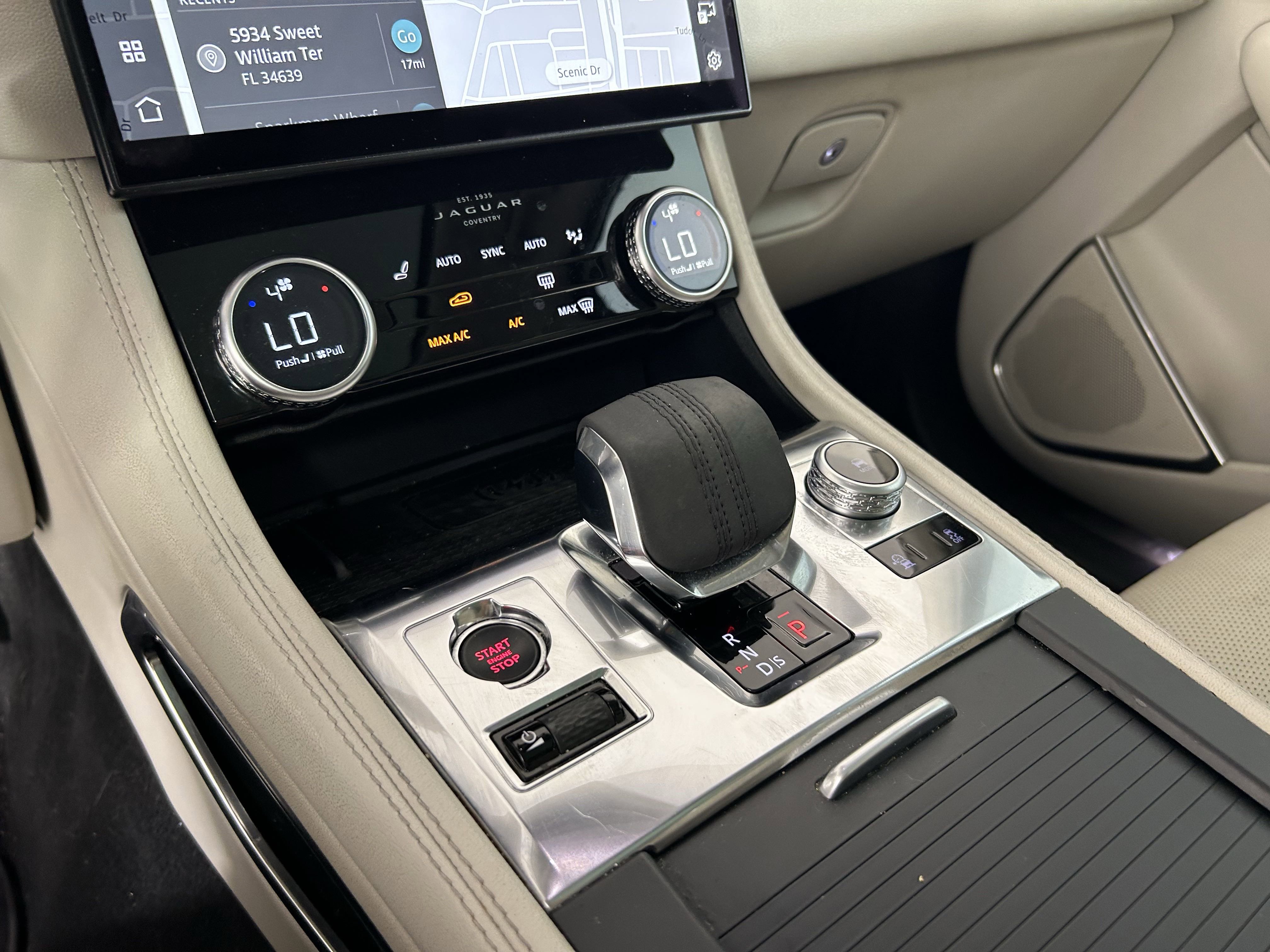 2021 Jaguar F-PACE P250 S photo 19
