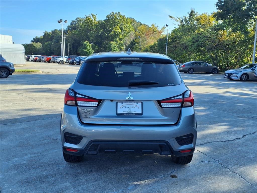 2024 Mitsubishi Outlander Sport SE photo 5