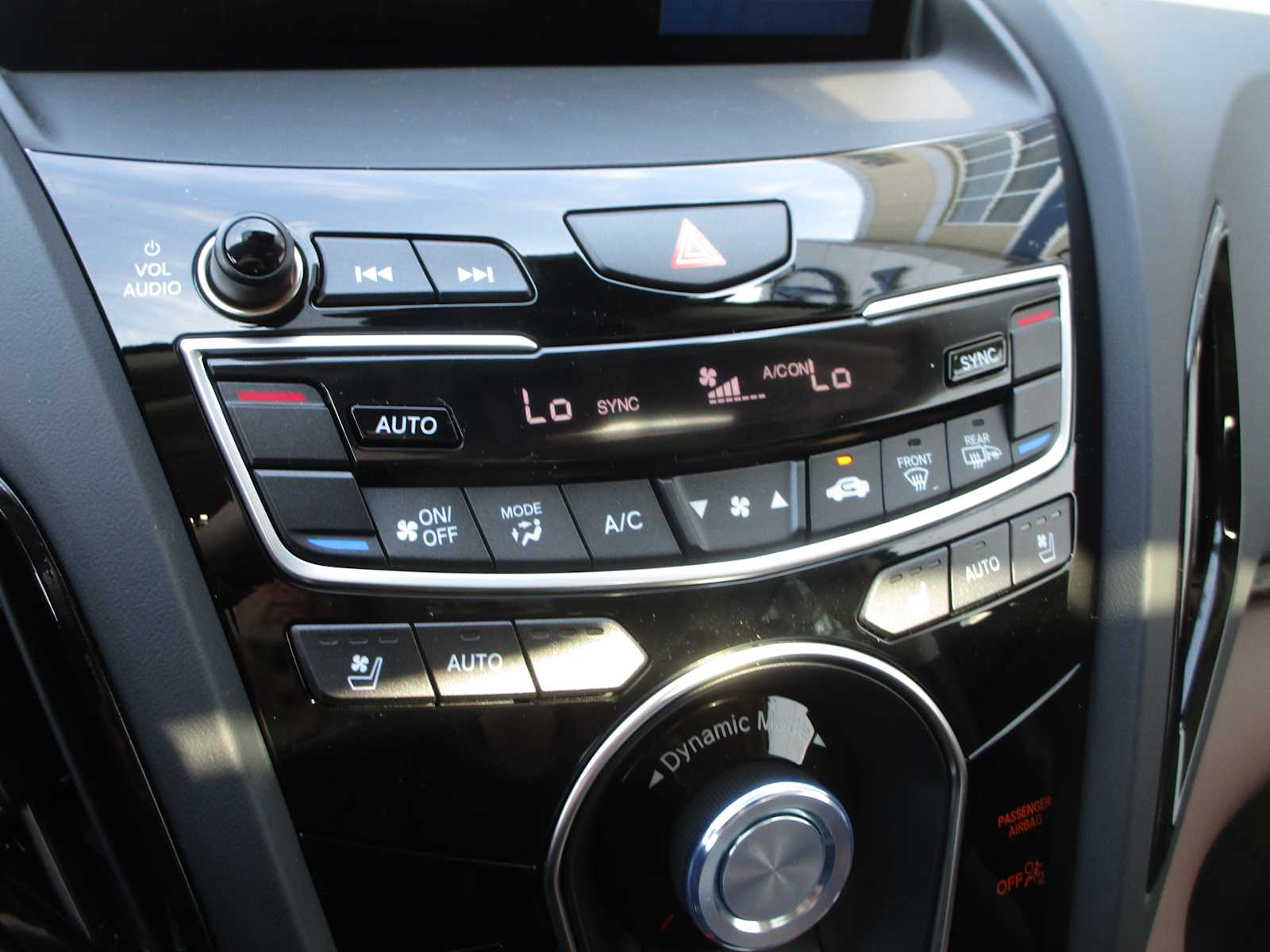 2025 Acura RDX Advance photo 20