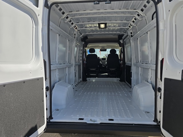 2025 Ram ProMaster 2500 photo 12