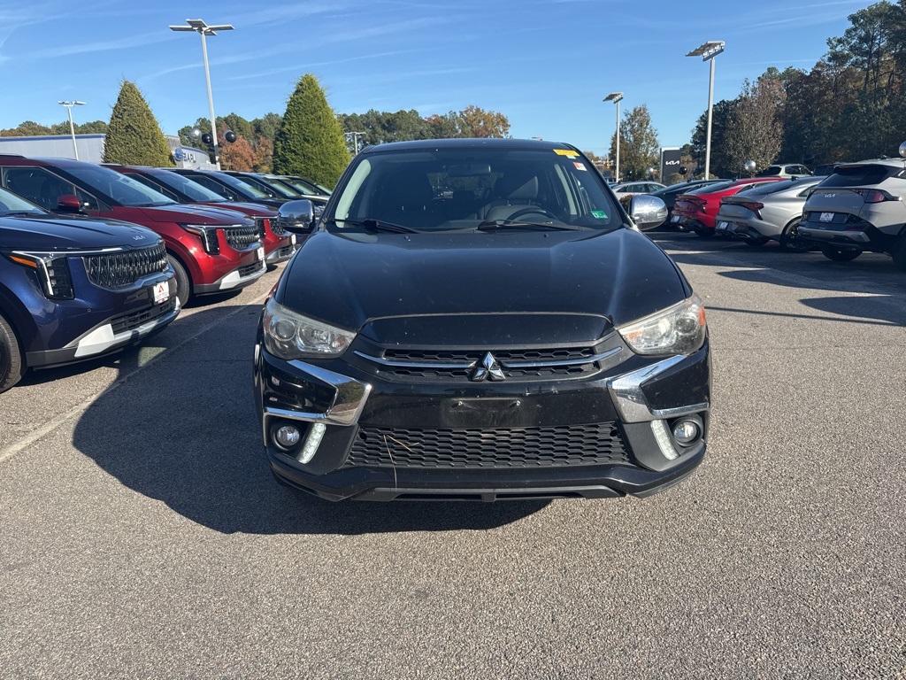 2018 Mitsubishi Outlander Sport SE photo 3