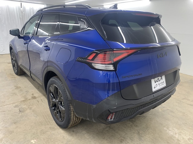 2025 Kia Sportage X-Line photo 3