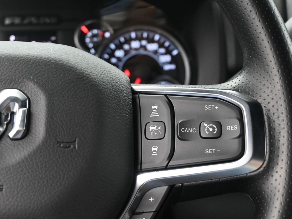 2026 Ram 2500 Tradesman photo 2