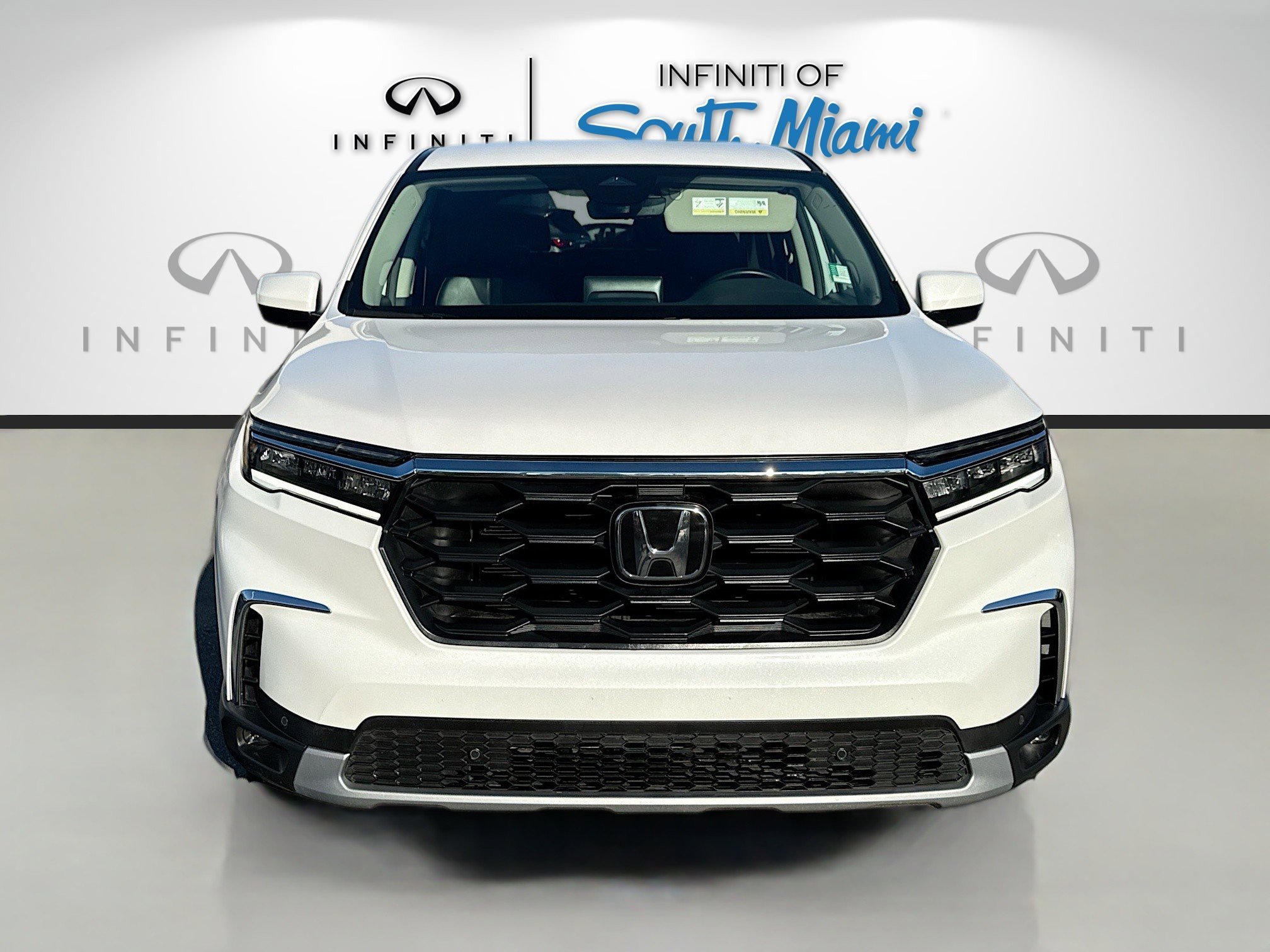 2024 Honda Pilot EX-L photo 2