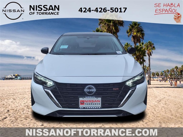 2025 Nissan Sentra SR photo 2