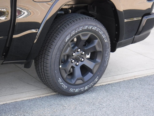 2025 Ram 1500 Big Horn photo 2