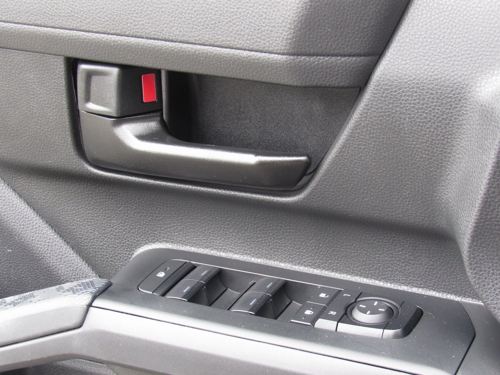 2024 Toyota Tacoma SR5 photo 31