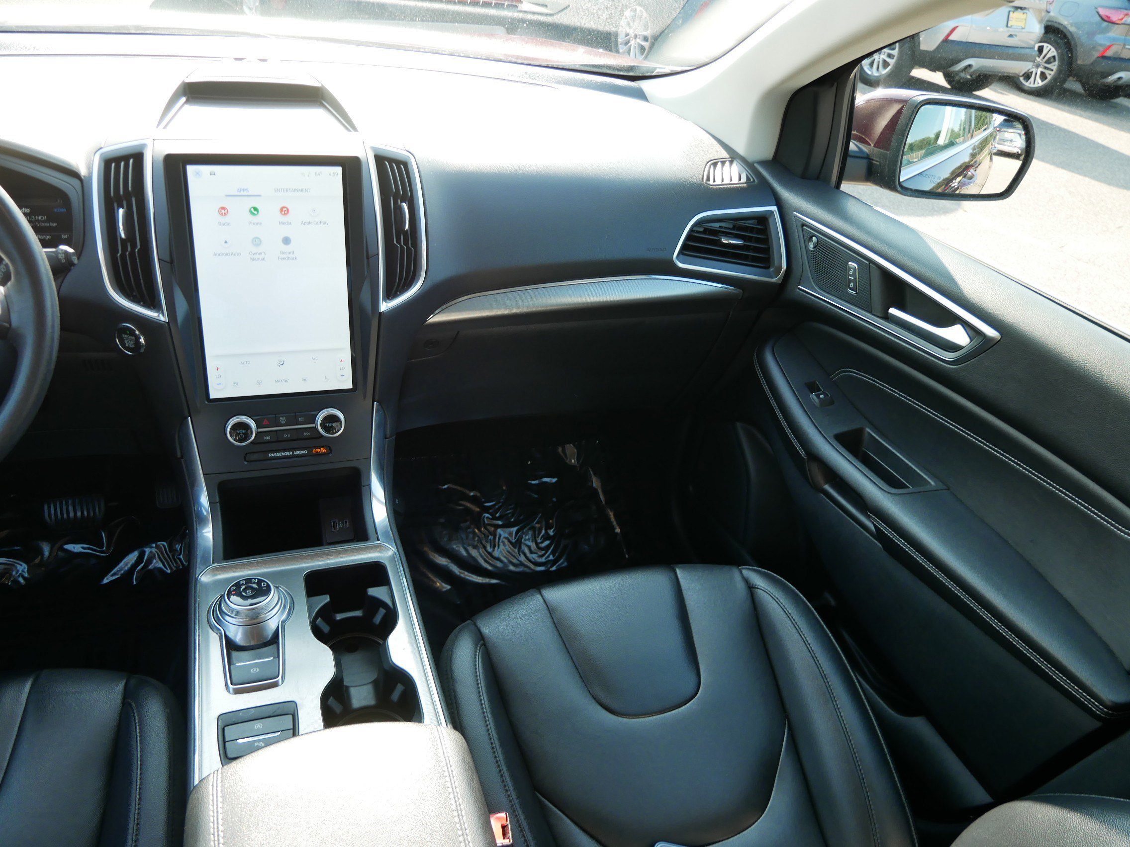 2022 Ford Edge Titanium photo 11
