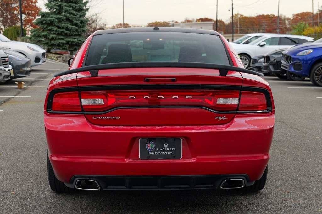 2013 Dodge Charger R/T photo 4