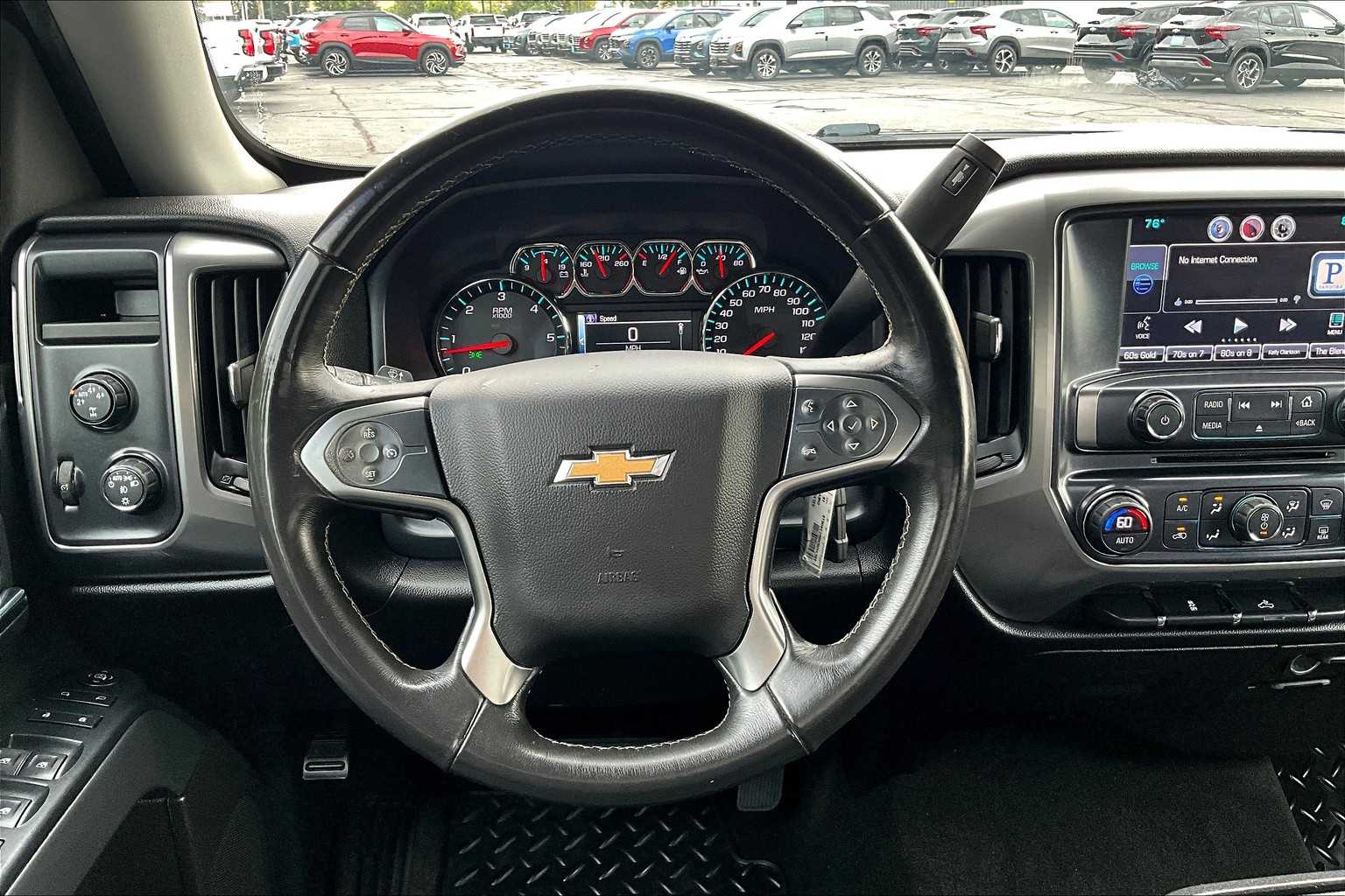 2016 Chevrolet Silverado 1500 LT photo 16