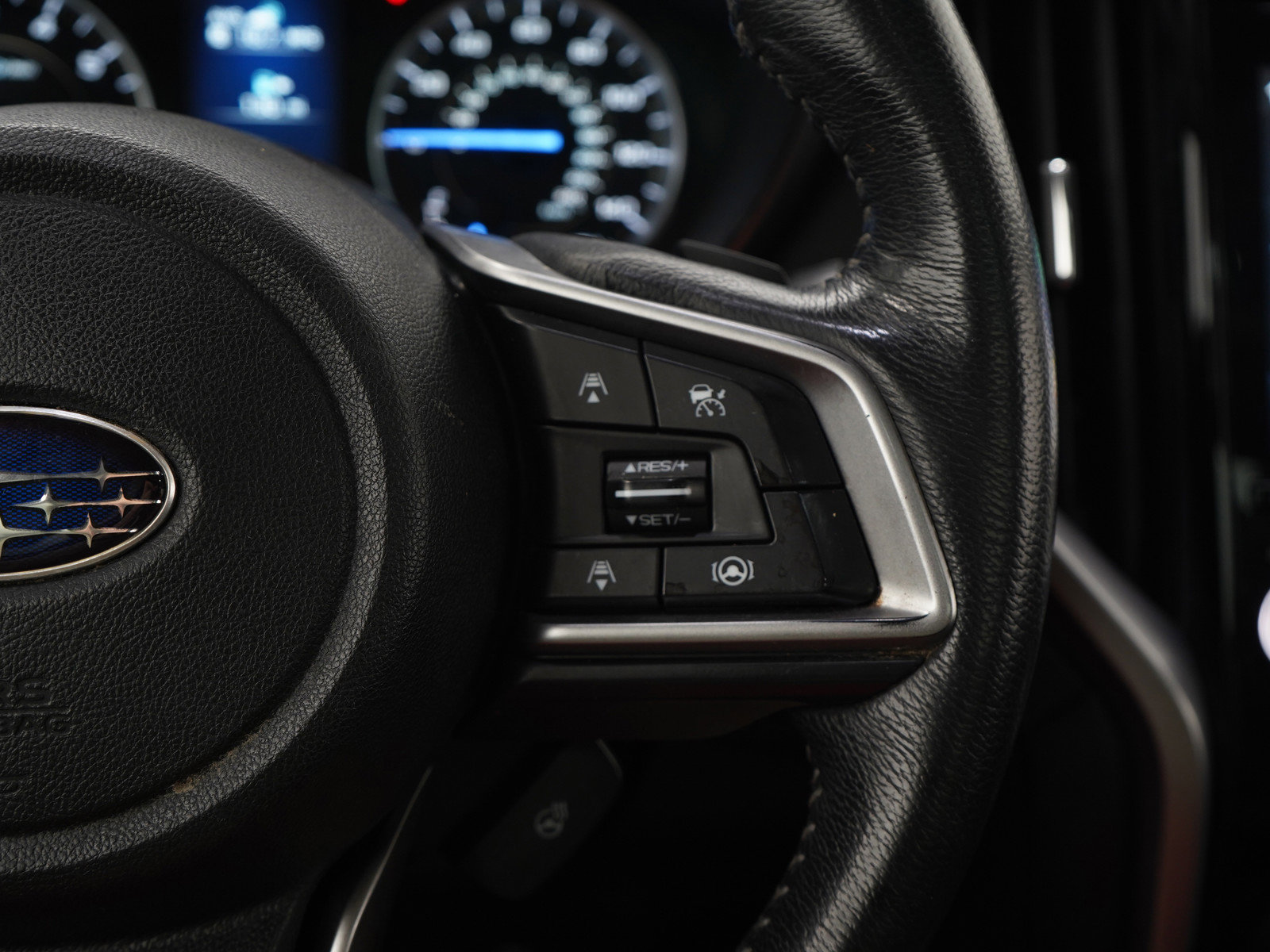 2021 Subaru Ascent Limited photo 25