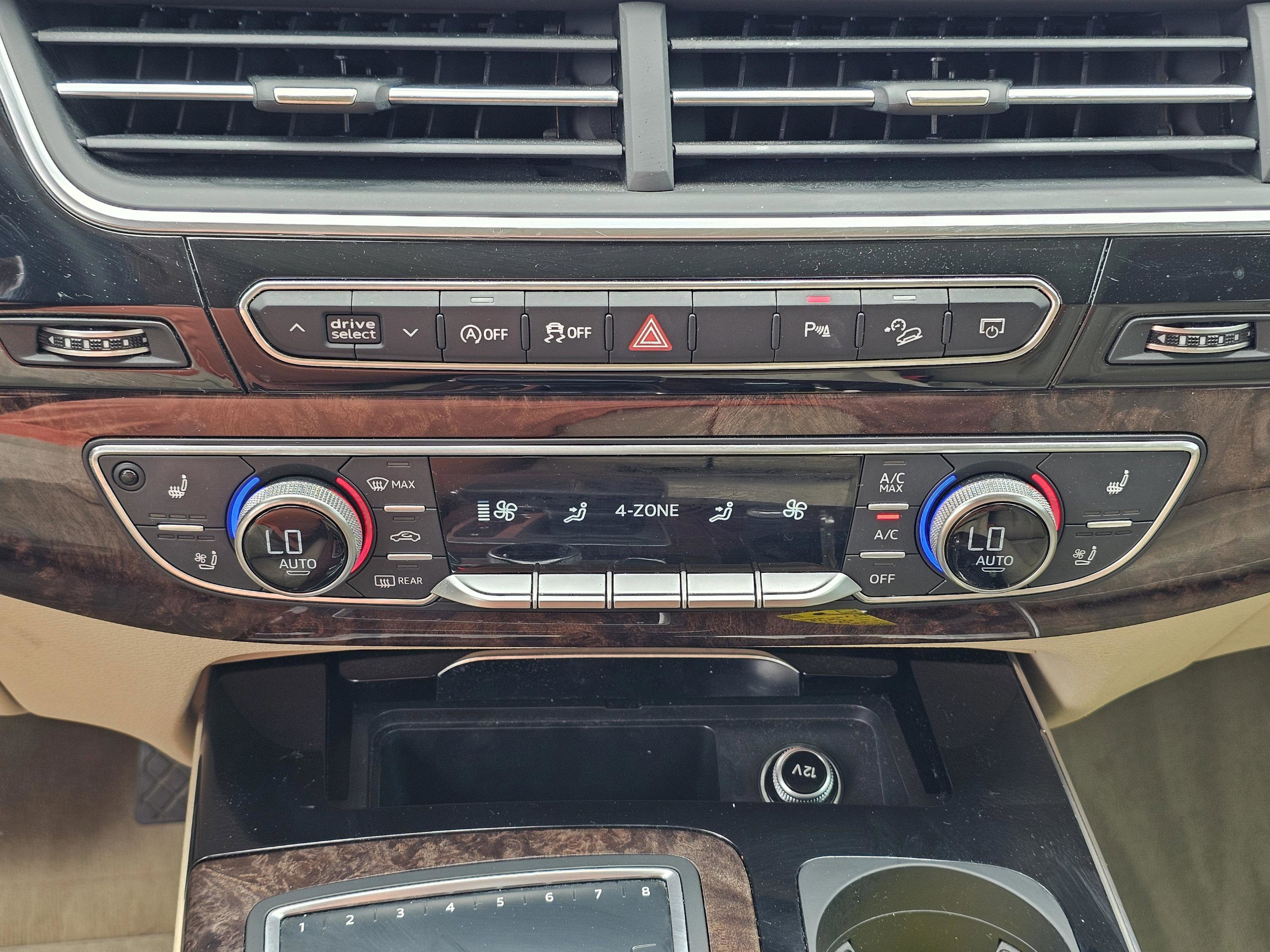 Used 2018 Audi Q7 Prestige with VIN WA1VAAF75JD031052 for sale in Tallassee, AL
