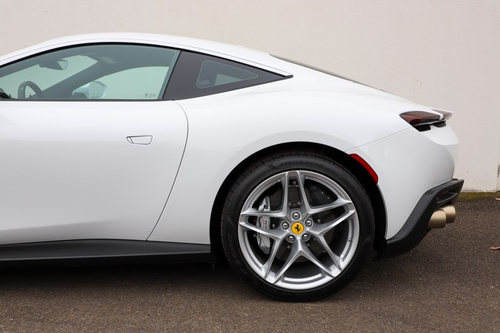2023 Ferrari Roma photo 40