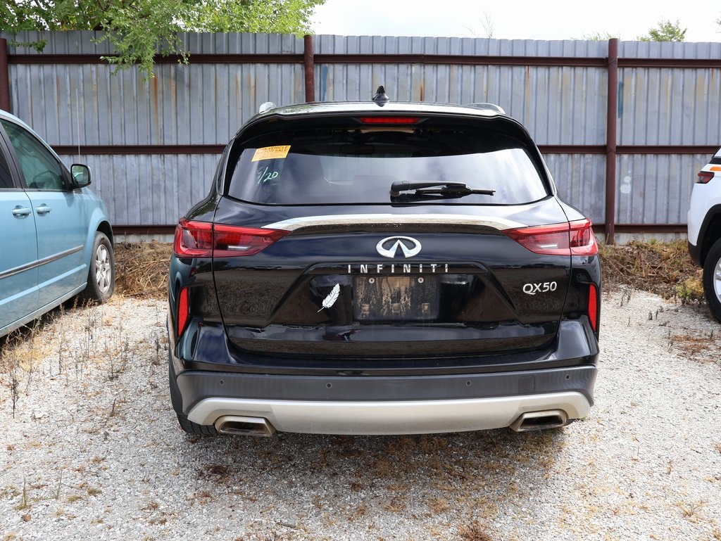 2019 Infiniti QX50 Essential photo 15