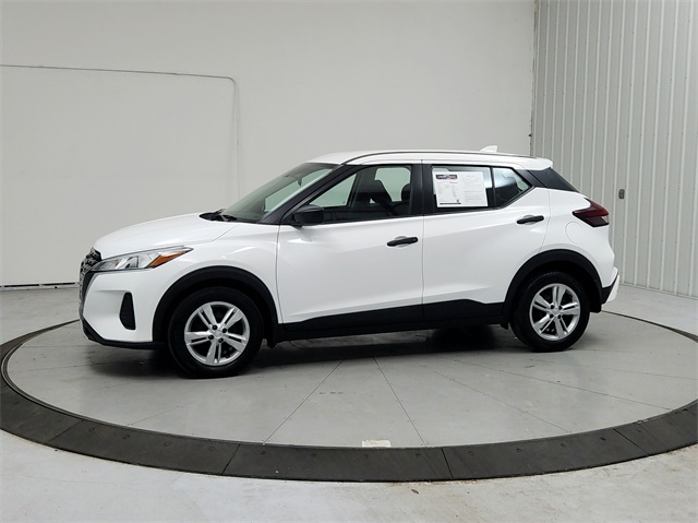 2022 Nissan Kicks S photo 4