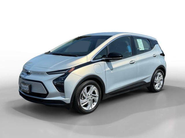 2022 Chevrolet Bolt EV LT's photo