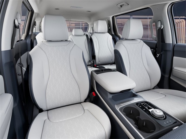 2026 Kia Carnival EX photo 13