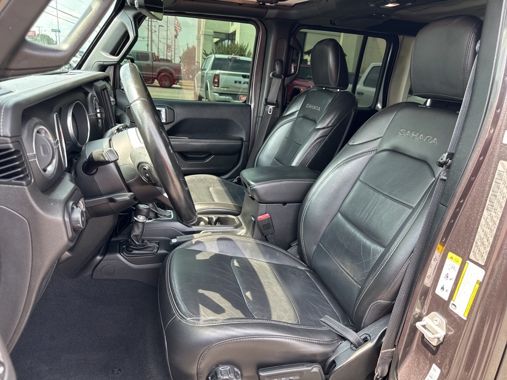 2018 Jeep Wrangler Unlimited Sahara photo 31