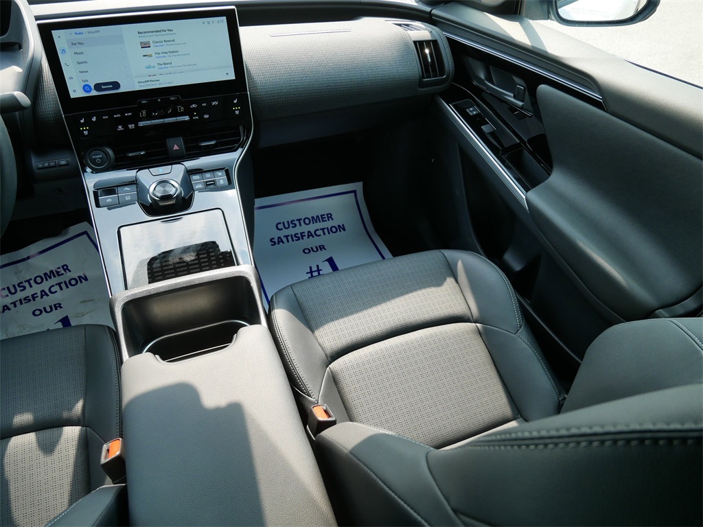 2024 Subaru Solterra Touring photo 15