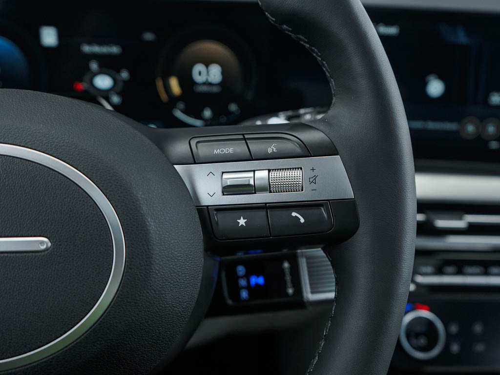 2025 Hyundai Tucson Limited photo 20