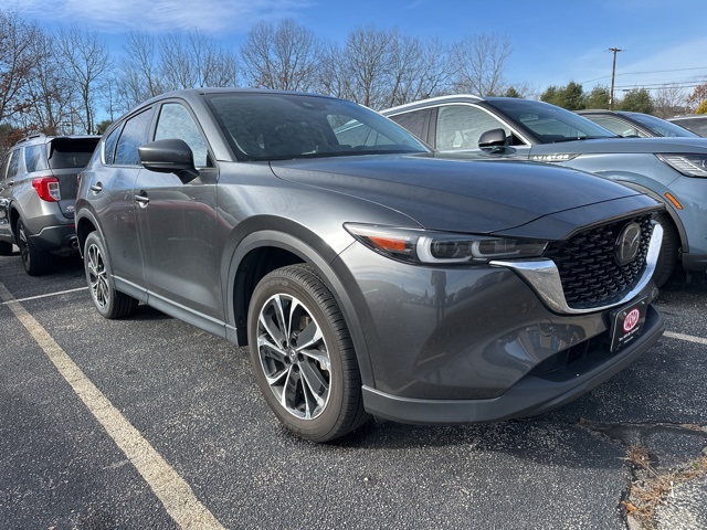 2023 Mazda CX-5 S Premium package's photo