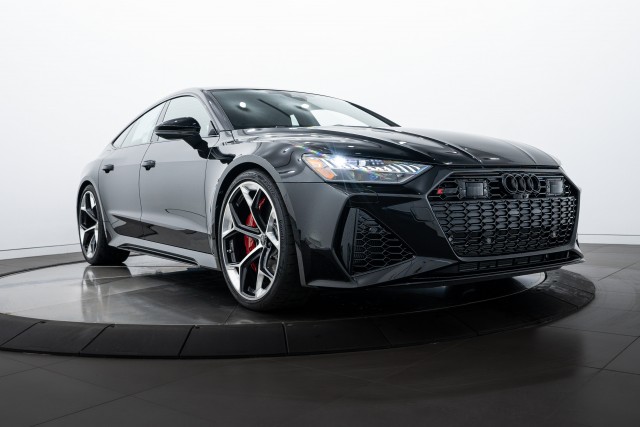 2025 Audi RS 7 performance