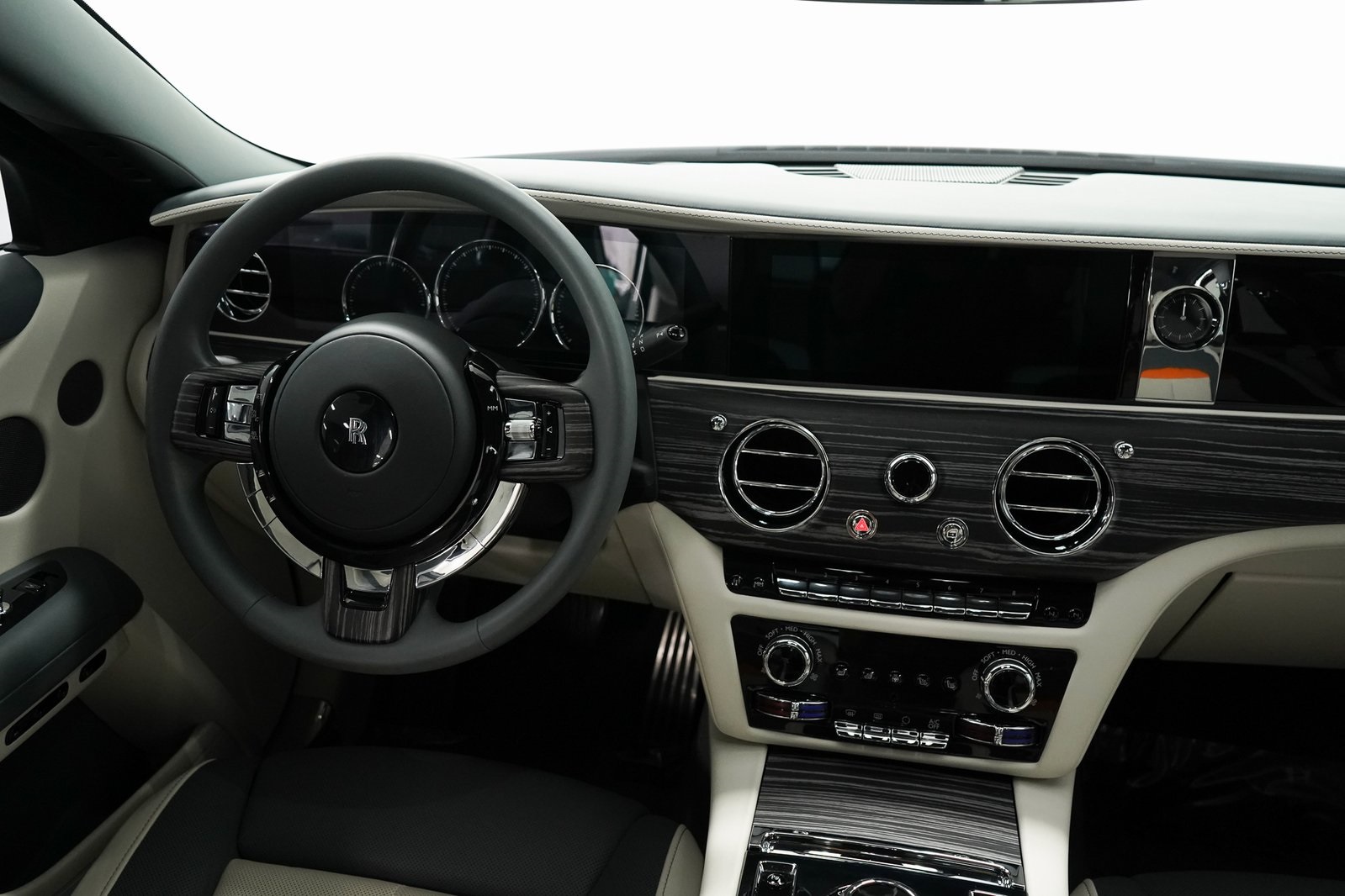 2022 Rolls Royce Ghost RR21 photo 31