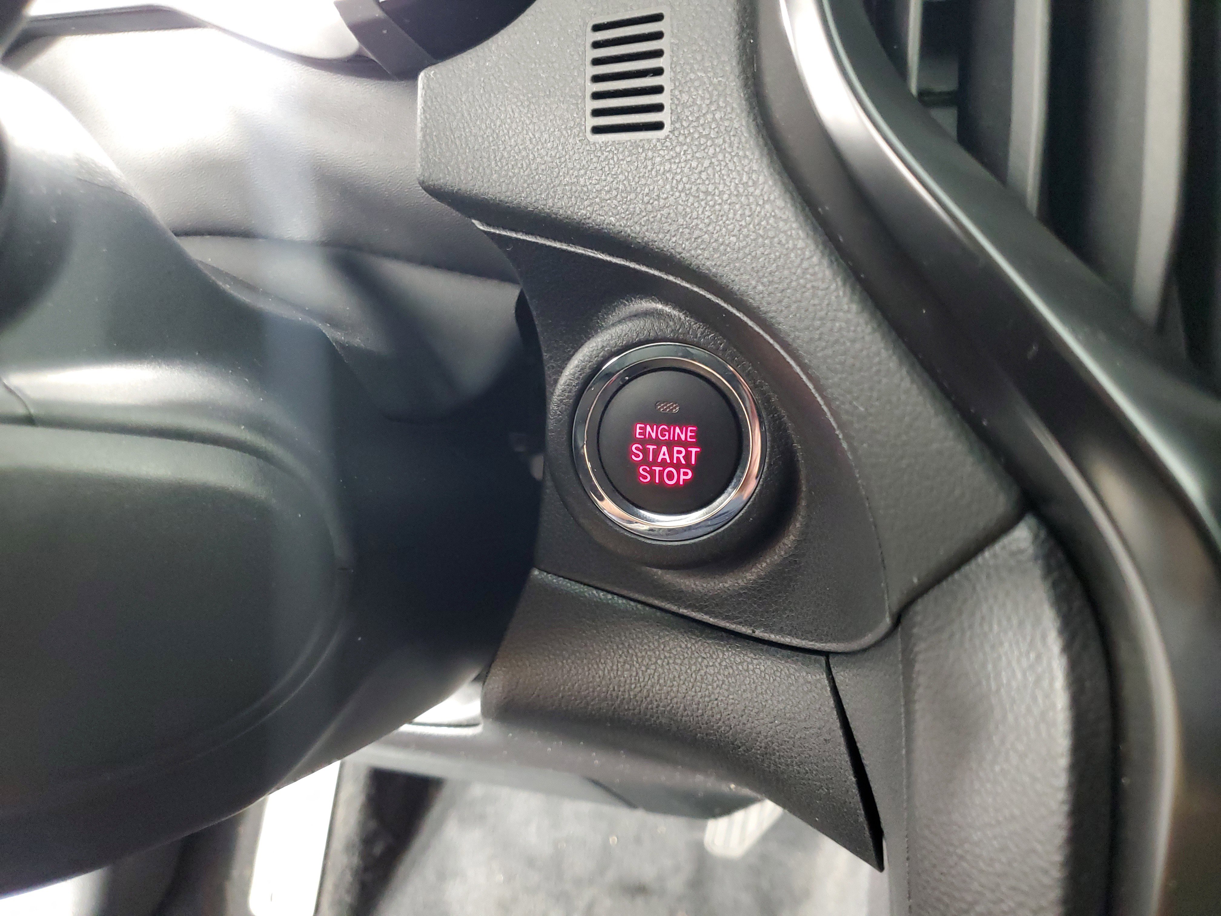 Used 2022 Crystal Black Silica Subaru Onyx Edition image 23