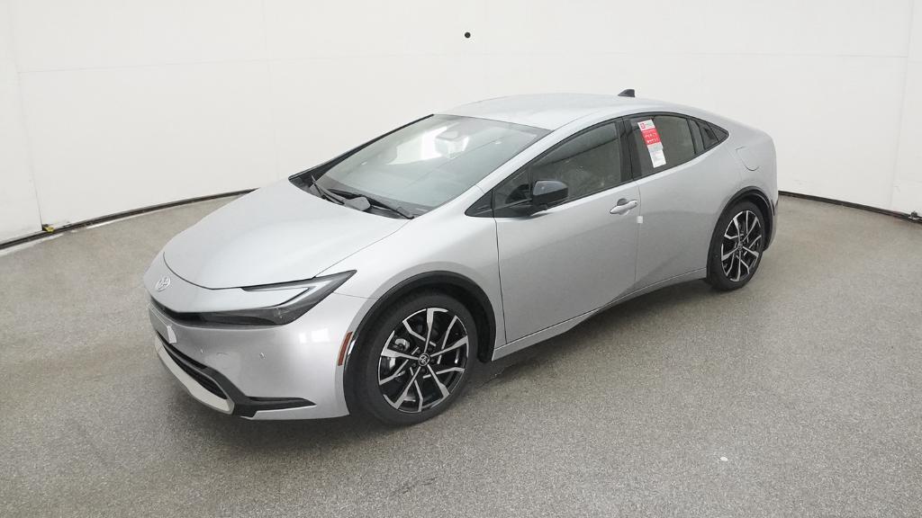 2026 Toyota Prius XSE's photo
