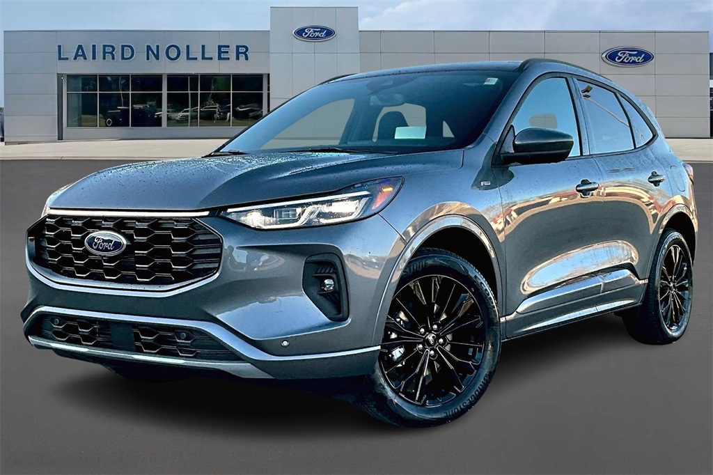 2026 Ford Escape ST-Line Elite's photo