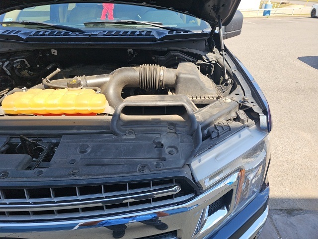 2018 Ford F-150 XLT photo 17