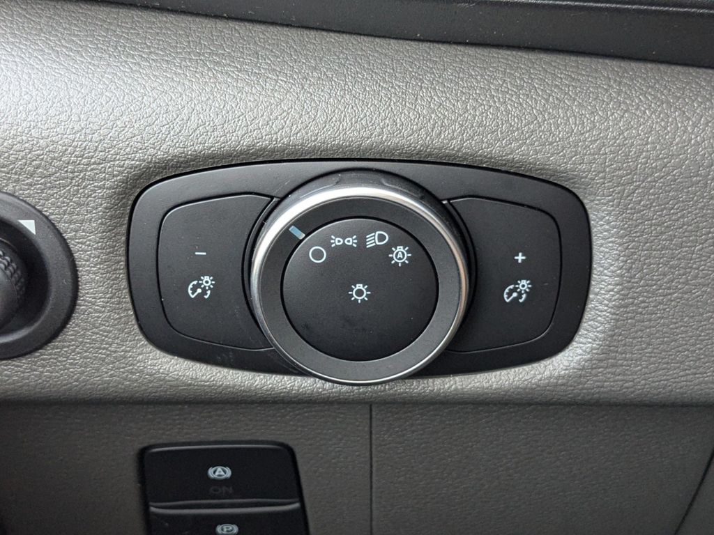 2025 Ford Transit photo 20